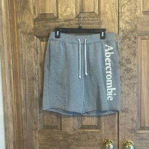 Abercrombie grey shorts